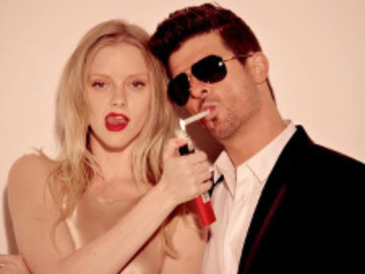 人気爆発中 ロビン シック画像 曲 Wikiまとめ Robin Thicke Blurred Lines きらきらペリー